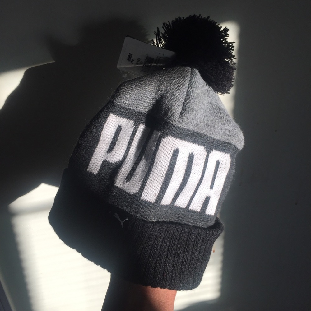 Puma Skull Cap Hat Beanie Black White